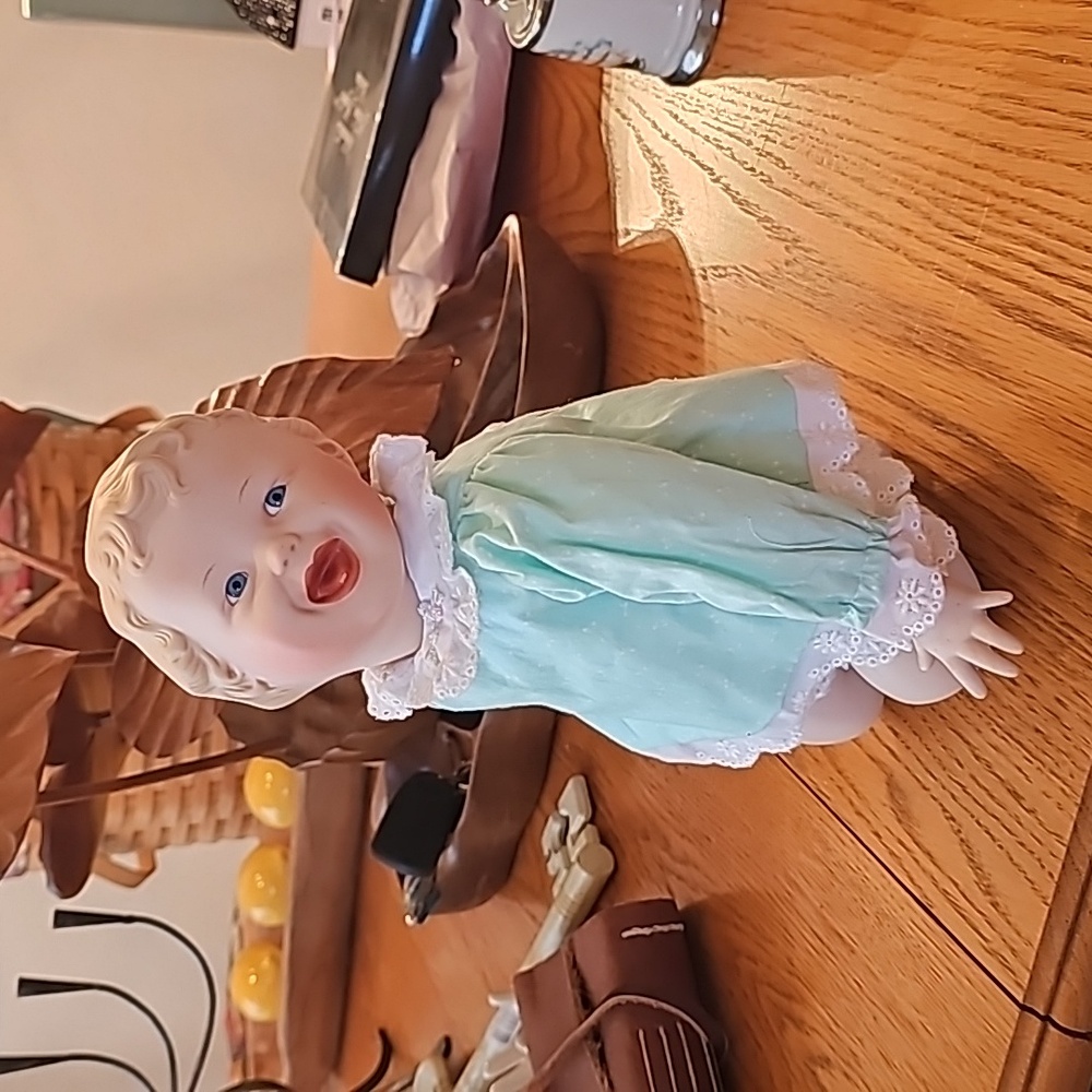 Yolanda's Picture Perfect Babies